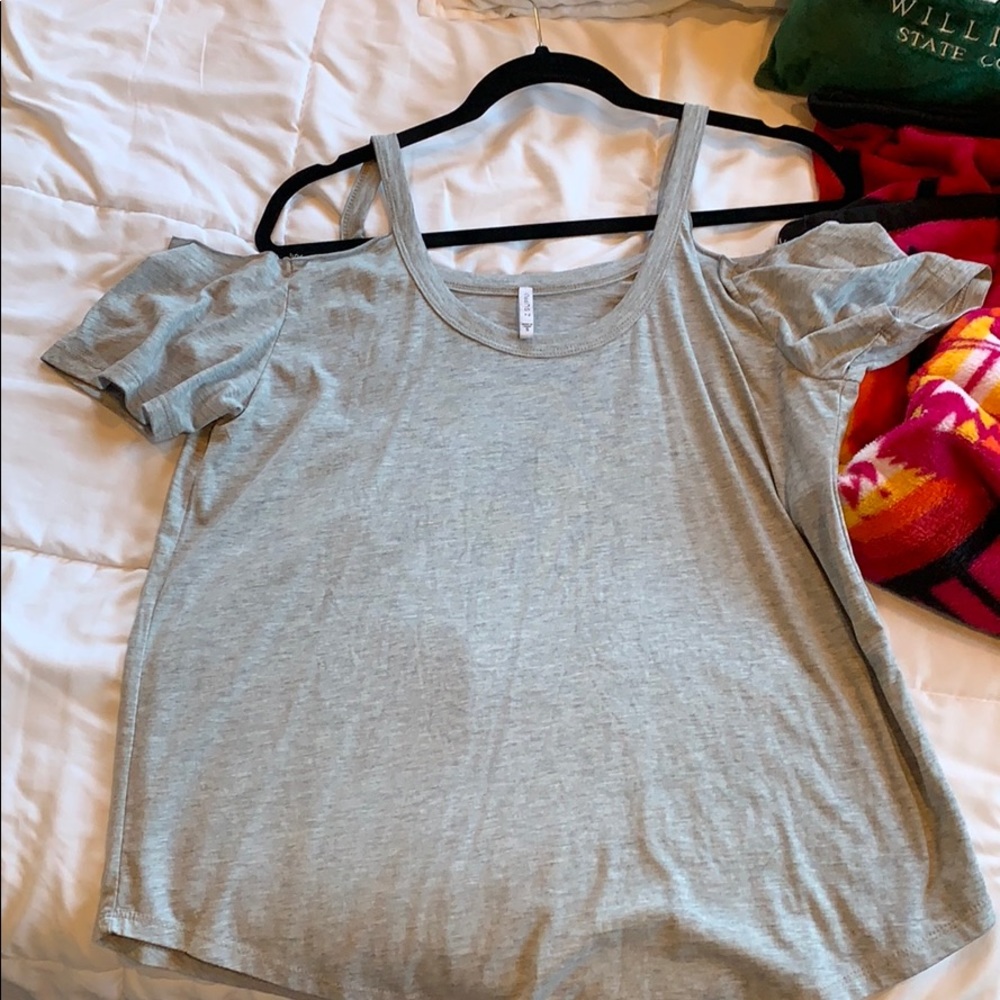 Off the should tank top